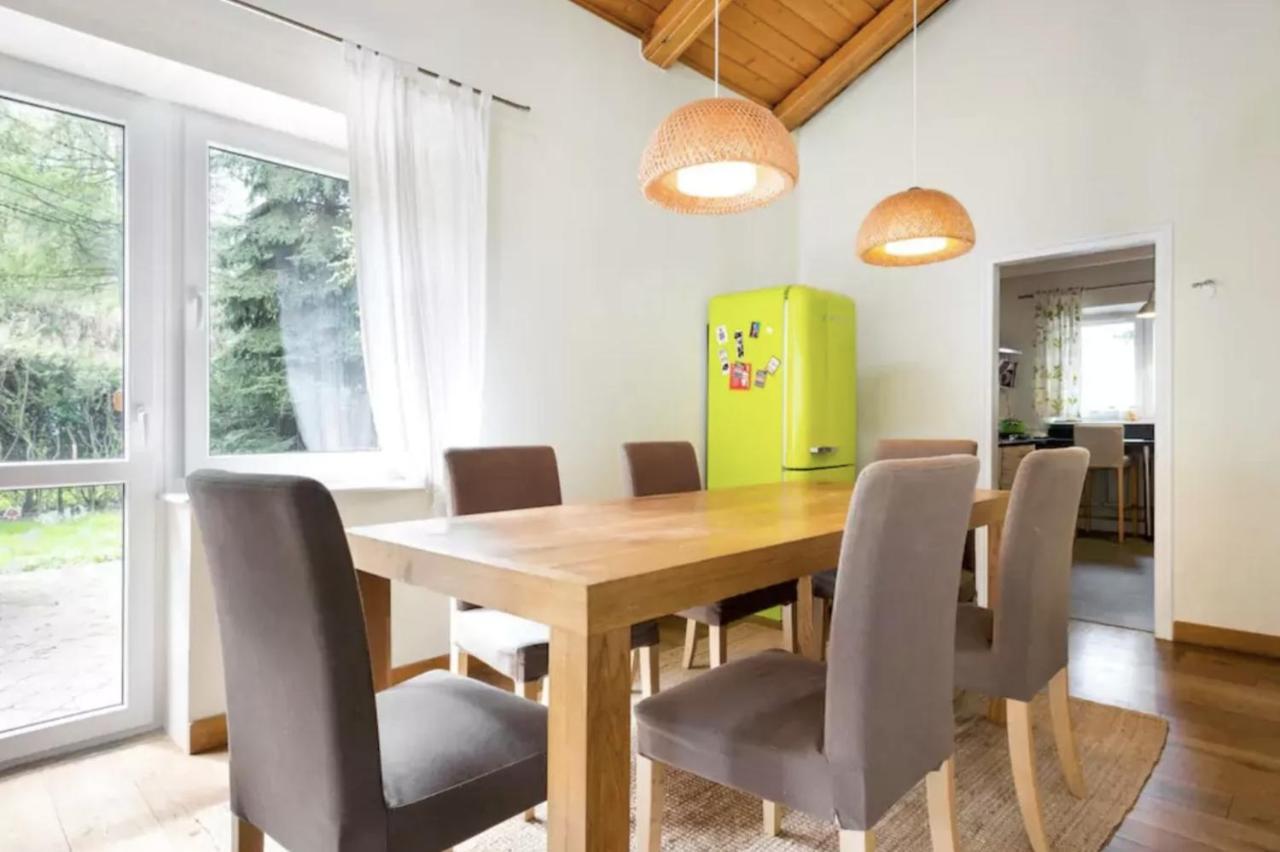 Homestay Sloneczne Pokoje W Parku *
